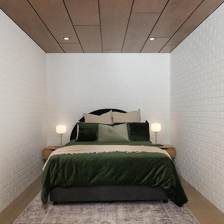 Railway Motel Миртлфорд Экстерьер фото